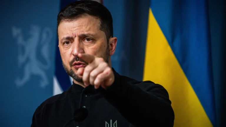 Bivši ukrajinski ministar odbrane zatražio od Zelenskog da objasni korupciju u svom užem krugu