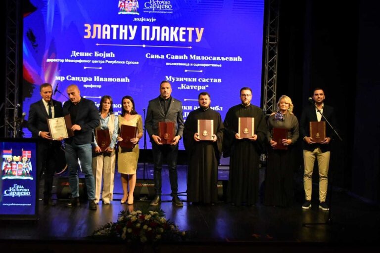 Denis Bojić dobitnik Zlatne plakete Istočnog Sarajeva za doprinos kulturi pamćenja