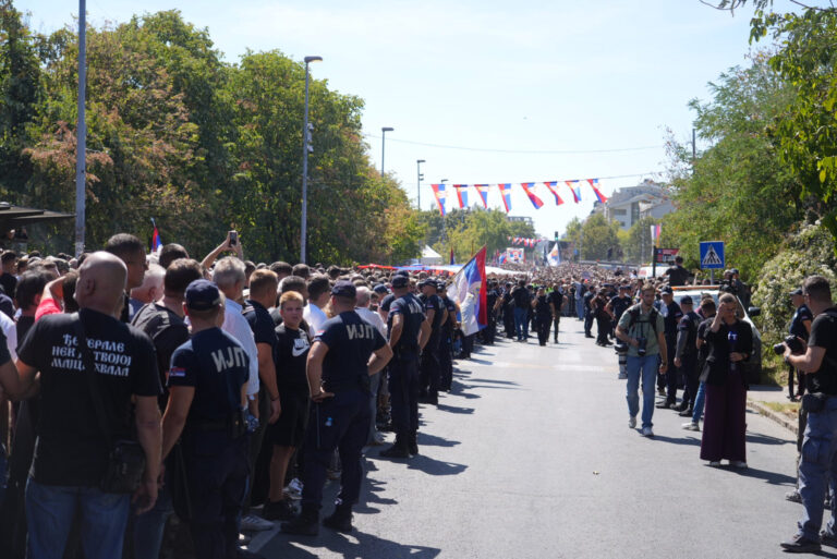 Predsednici Evropske komisije i Saveta osudili prisustvo zvaničnika Srbije na sahrani Mladića